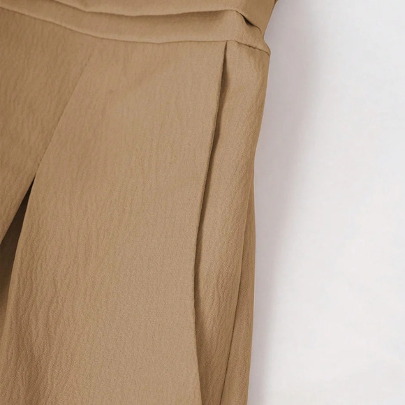 Women's V-Neck Solid Color Long Sleeve Jumpsuit - Picture 6 of 6